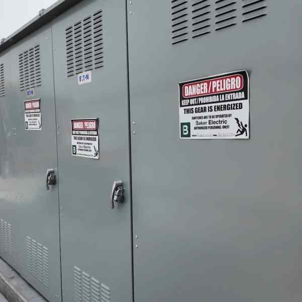 Baker Electric solar and battery storage project at Hollywood Burbank Airport RITC